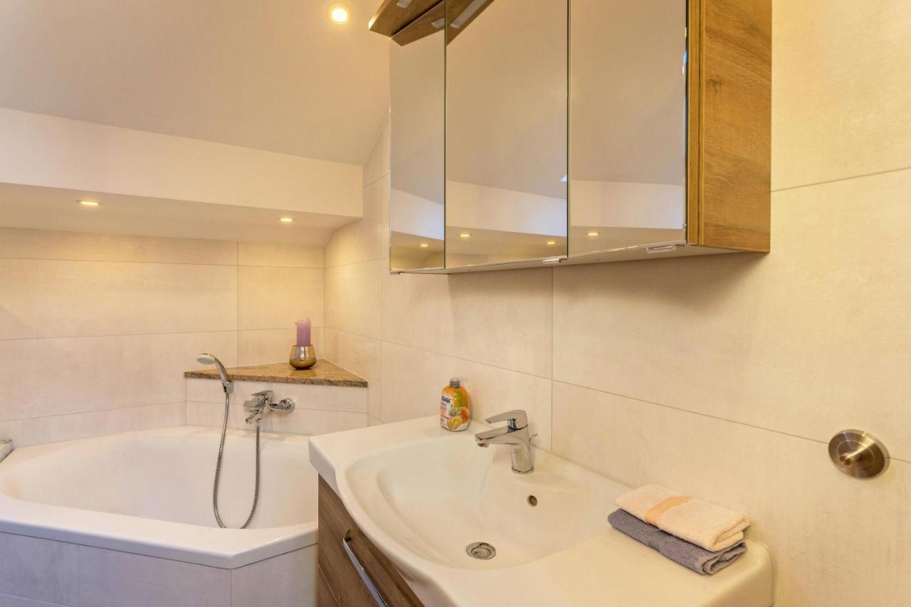 Ferienwohnung Bergkristall Mittenwald Exteriör bild